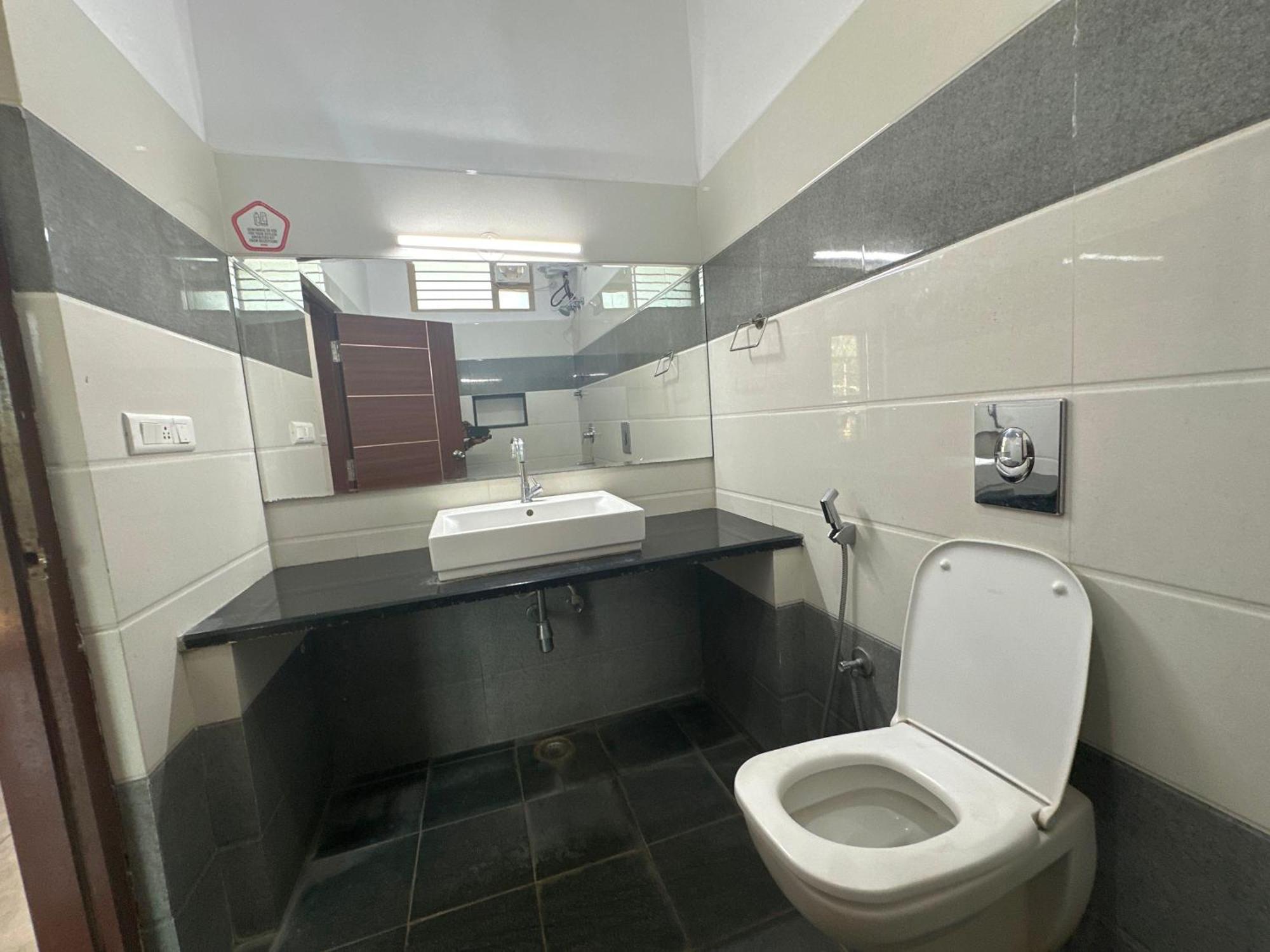 Super Hotel O Sar Residency Nanjangud Dış mekan fotoğraf